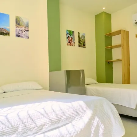 Casa En Con Jacuzzi Bed and breakfast Cartagena