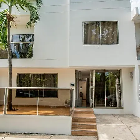 Casa En Con Jacuzzi Cartagena